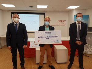 Francisco Miranda recibe el premio de la SEFAC