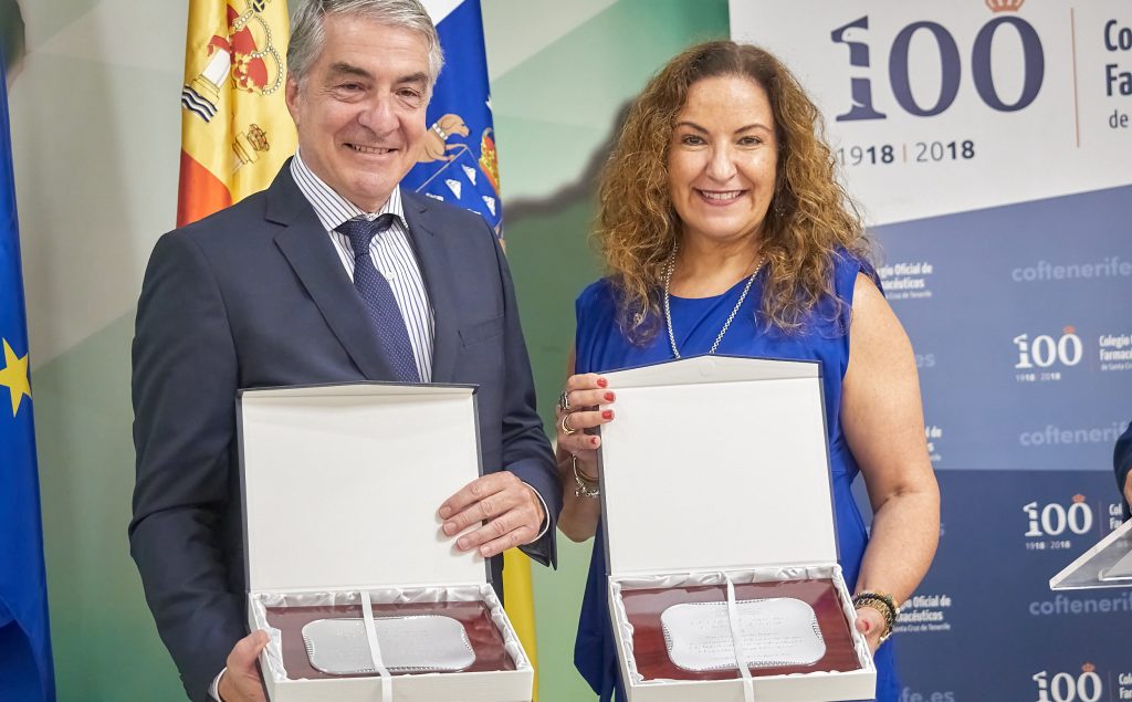 Acto de juramento de la nueva junta del COFT